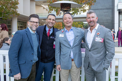 To honor all staff and celebrate the spirit of the season, President Carol Folt invited all to a Special Holiday Breakfast Reception. Keck Medicine of USC.
