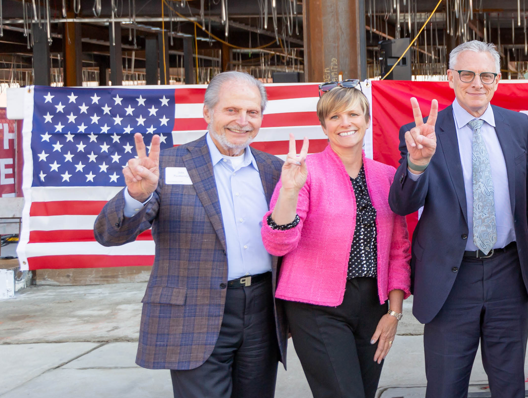  Pasadena MOB Last Beam Installation Ceremony - Keck Medicine of USC