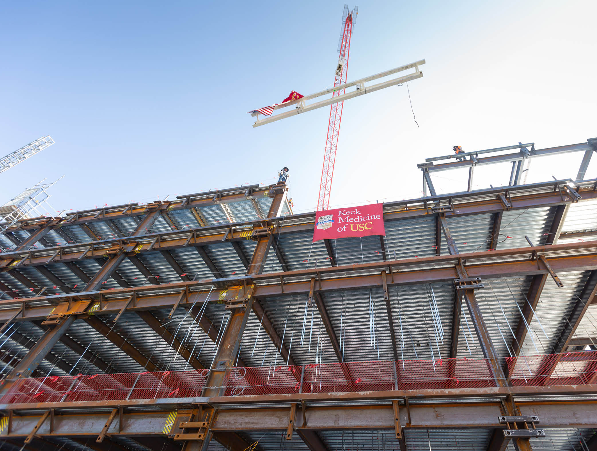  Pasadena MOB Last Beam Installation Ceremony - Keck Medicine of USC